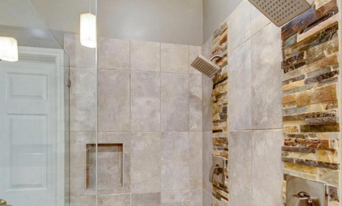 Natural Stone Veneers Used in Shower